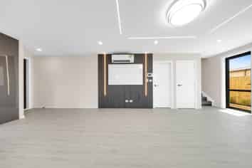 4/53 Hutchinsons Road, Bucklands Beach