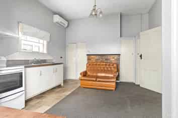 1-2/32 Jackson Street, West End