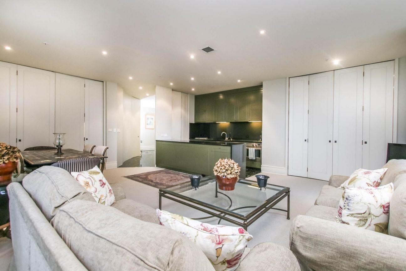 Endean Building - Stunning Character Apt - Glo... - Aanzicht 3