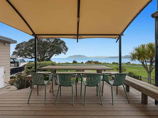 21 Orete Point Road, Waihau Bay