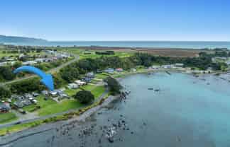 21 Orete Point Road, Waihau Bay