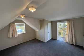 A/49 Aeroview Drive, Beach Haven