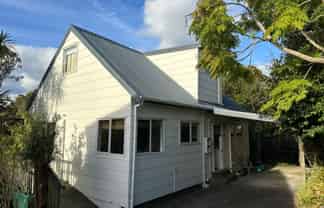A/49 Aeroview Drive, Beach Haven