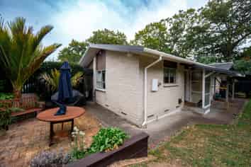 86B Pembroke Street, Hamilton Lake