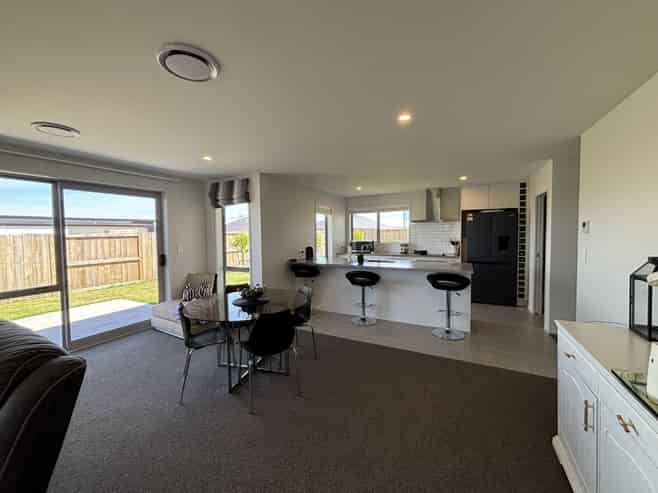 45 Maunganamu Drive, Wharewaka