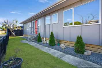 3/12 Dundas Street, The Wood