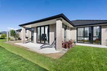 15 Lewknor Drive, Papamoa