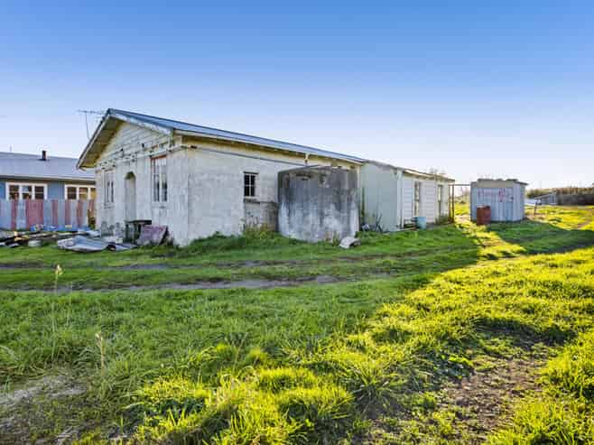 54 Livingston Road, Tokaora