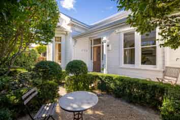 163 Collingwood Street, Nelson