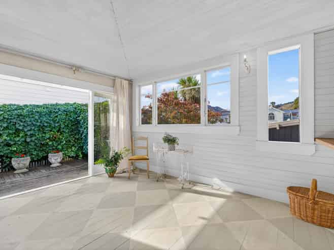 163 Collingwood Street, Nelson