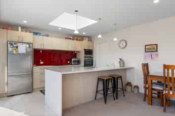 6 Kilkivan Lane, Yaldhurst