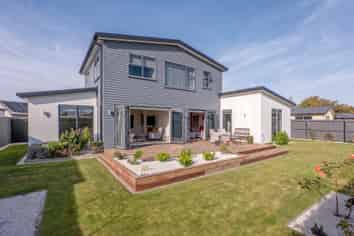 6 Kilkivan Lane, Yaldhurst