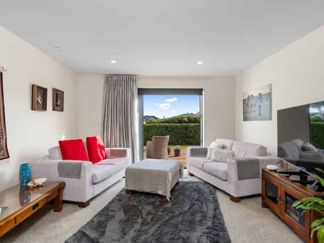 6 Kilkivan Lane, Yaldhurst