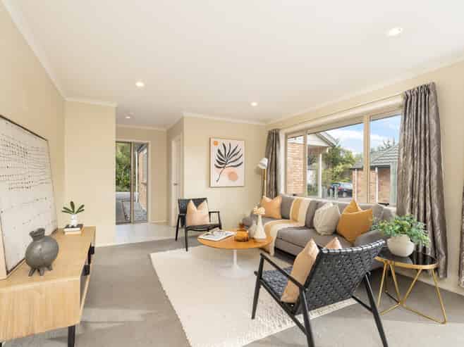 16 Gracefield Street, Wakatu