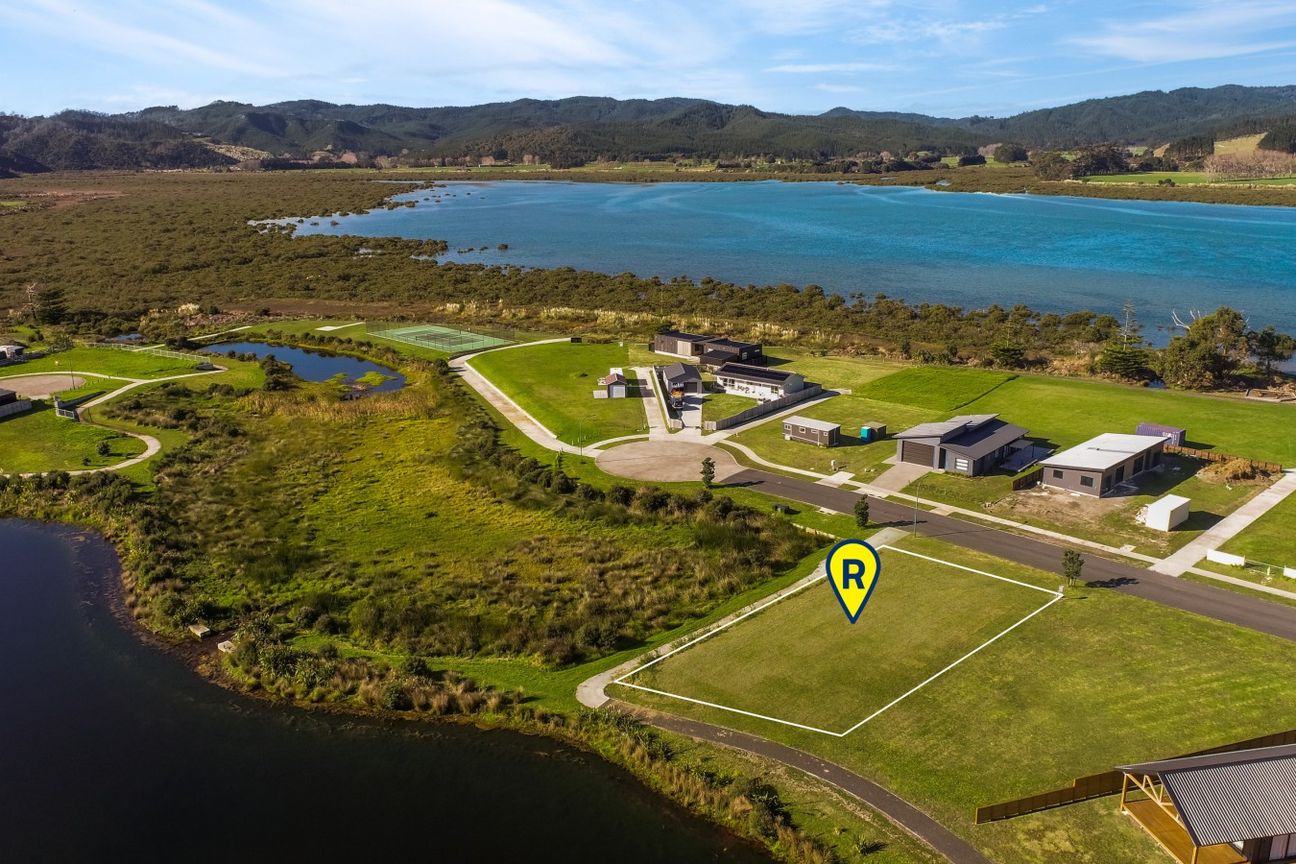 Premium Lake & Reserve Front Opportunity - Vista 4