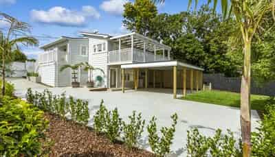 12 Moore Street, Hillcrest