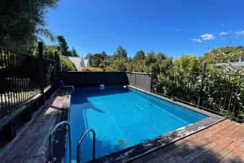 12 Moore Street, Hillcrest