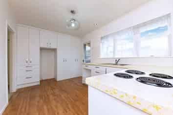 Auckland - Address withheld