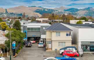 Dual Tenanted - Split Risk Investment