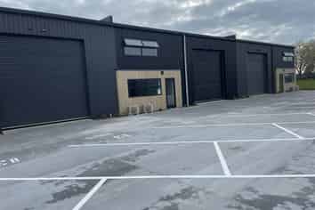 Buy or Lease at Hamilton Airport