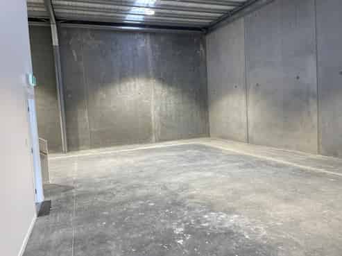 Buy or Lease at Hamilton Airport