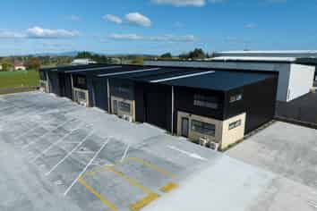 Buy or Lease at Hamilton Airport