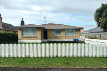 A/10 Carisbrooke Street, Katikati