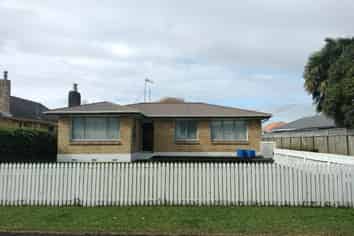 A/10 Carisbrooke Street, Katikati