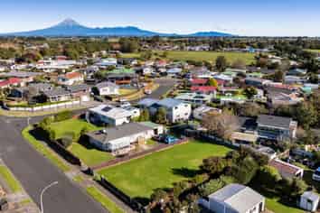 5 Pleiades Street, Waitara