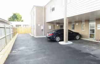 2B/93 Knighton Road, Hillcrest