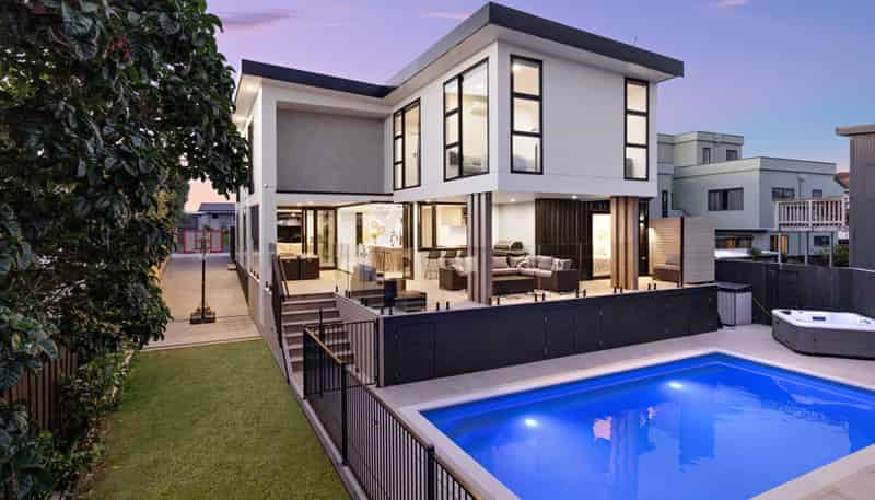 18 Motiti Road, Papamoa Beach