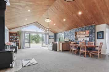 599 Downs Road, West Eyreton