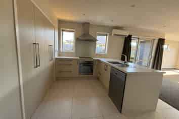 4 McLendon Green, Belfast