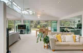 13 Florance Avenue, Russell