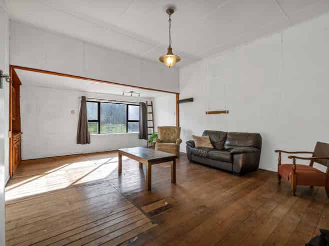 3286 South Road, Pihama