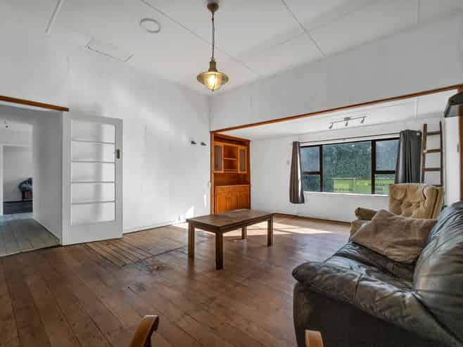 3286 South Road, Pihama