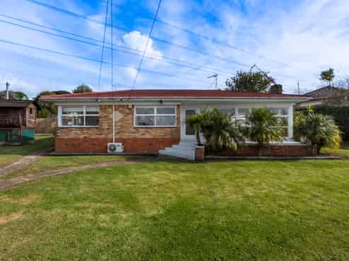 25 McLennan Road, Mount Wellington