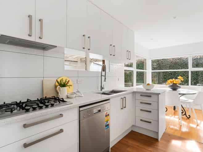 25 McLennan Road, Mount Wellington