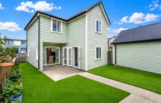 4 Saddleback Crescent, Papakura