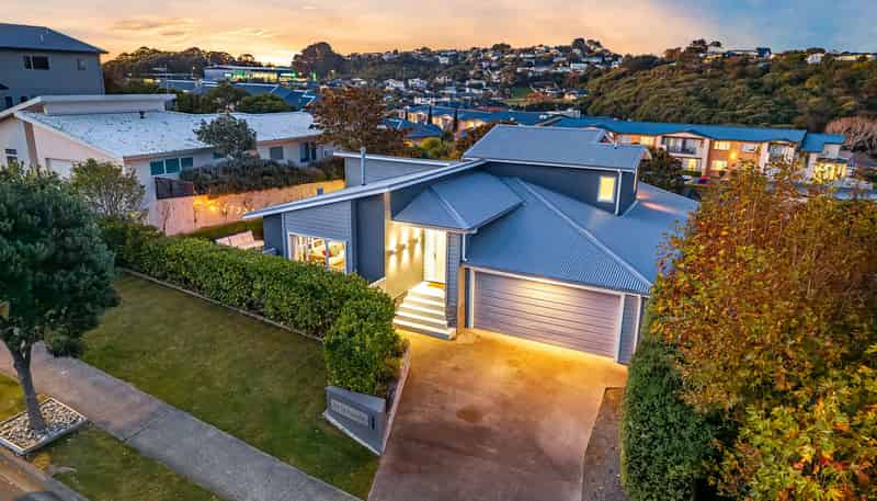 11 Te Puia Drive, Aotea