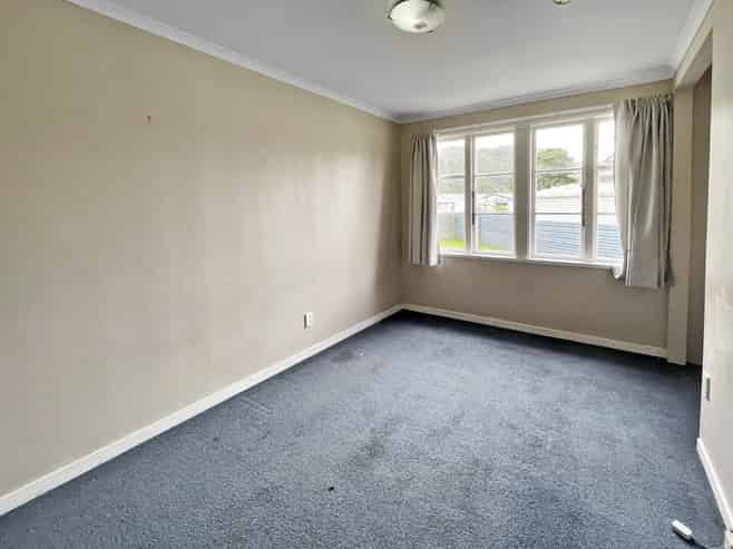 83 Molesworth Street, Taita