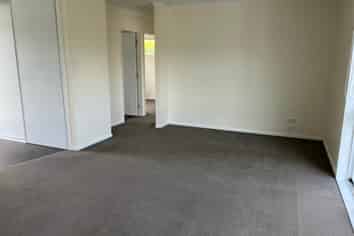 2A Applemoors Way, Riverhead