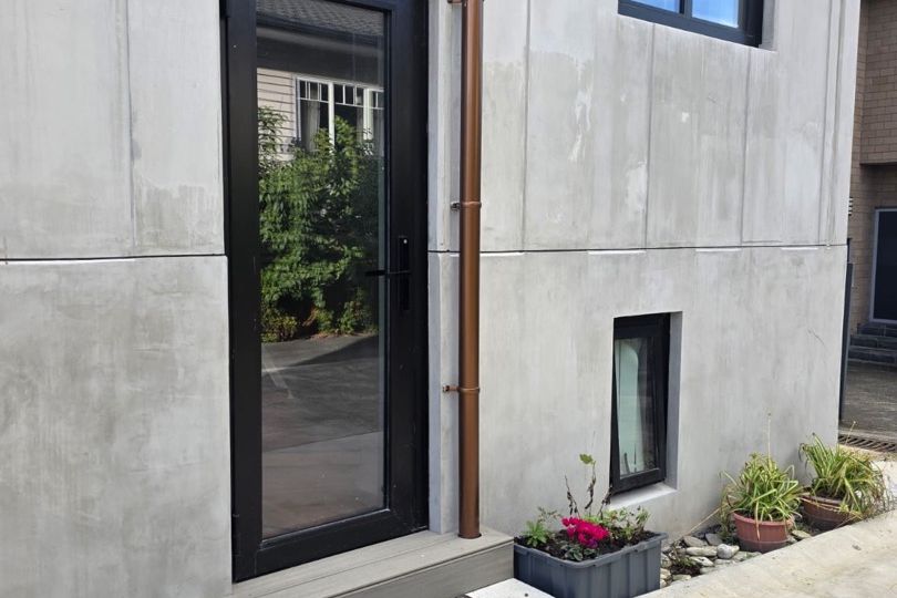 Modern 1-Bedroom in Prime Epsom Location Ã¢ÂÂ Utilities Included - Vue 3