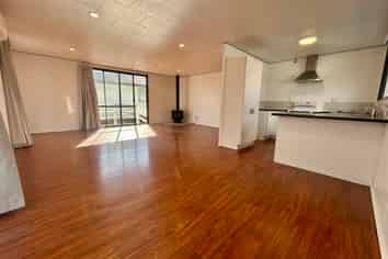 15 Glenlea Place, Flat Bush