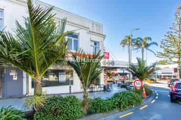 High Profile Birkenhead Retail 