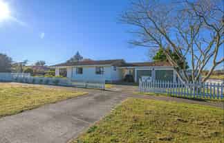 3 Howe Street, Foxton
