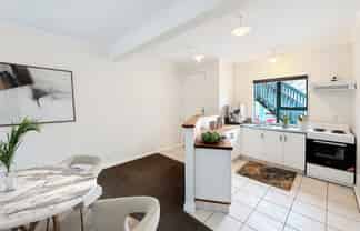 301/a Happy Valley Road, Owhiro Bay