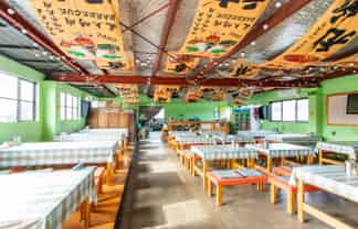 Browns Bay F&B Opportunity