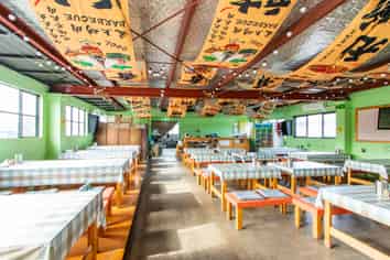 Browns Bay F&B Opportunity