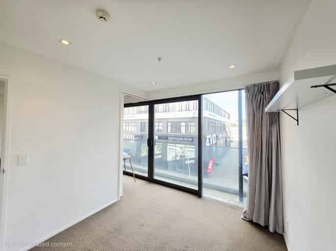 34/13 College Street, Te Aro